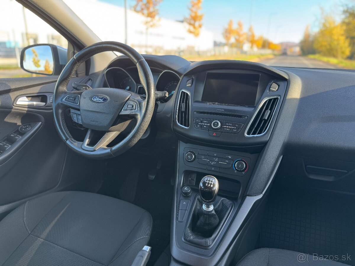 Ford Focus 1.5TDCi Business 2017 Nová STK - 13