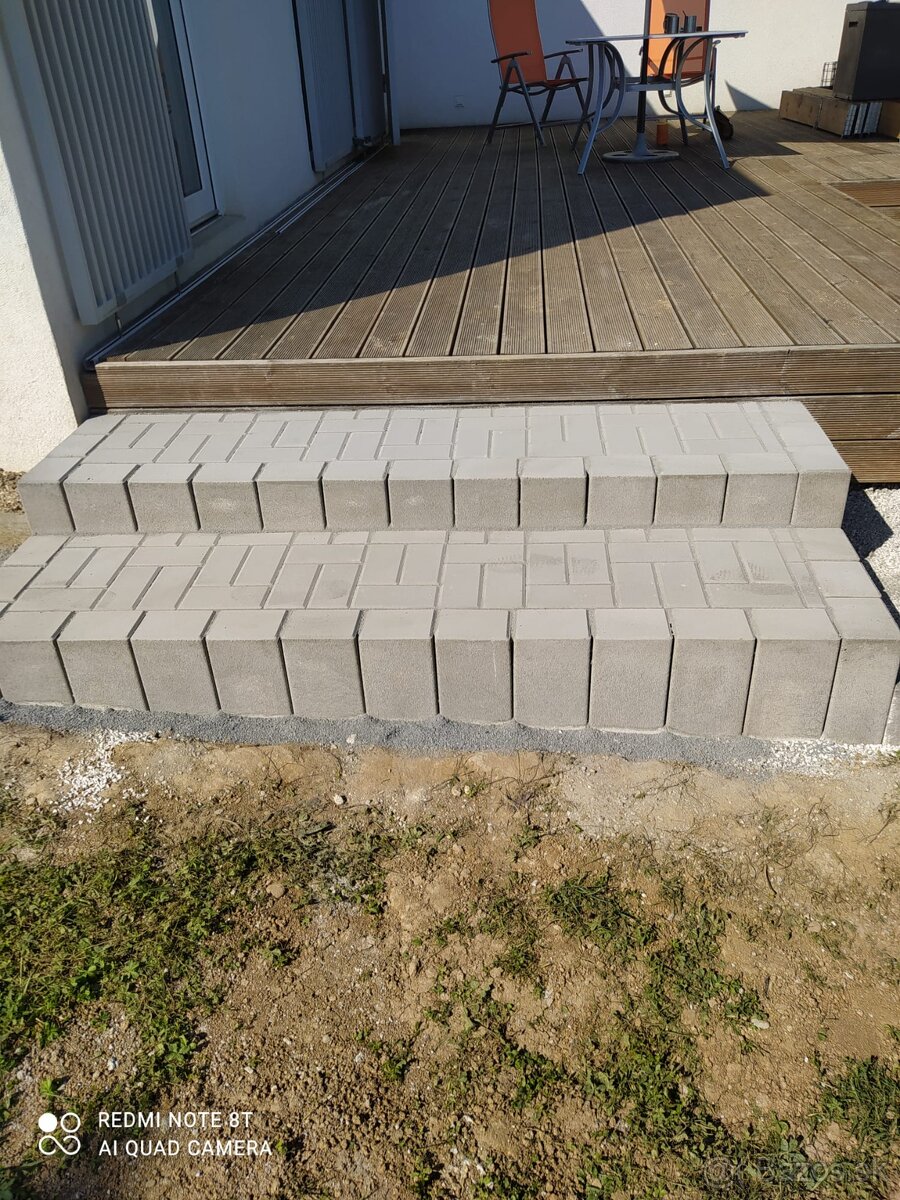 Stavebné práce - rekonštrukcie a realizácie domov a bytov - 13