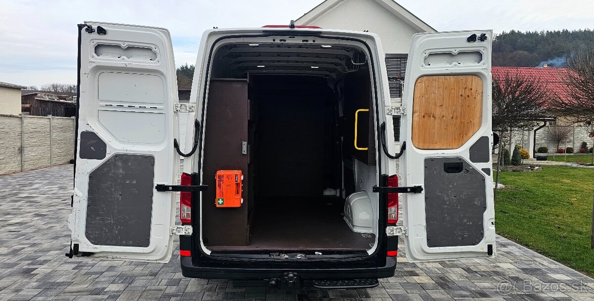 Volkswagen Crafter 2.0 TDI L3H2 FULL LED- NAVI VÝHREV- ŤAŽNÉ - 13