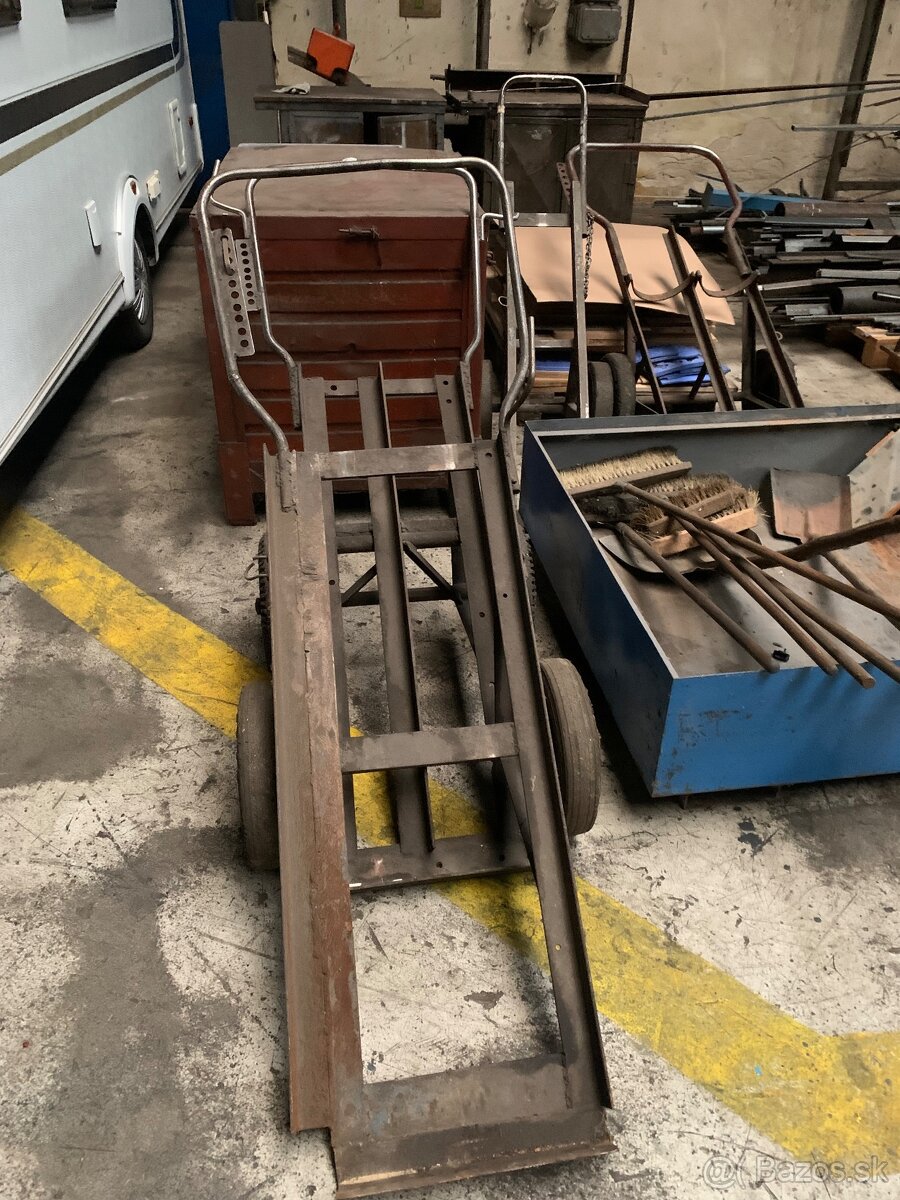 skrine ponk noznice pasovina nerez srouby klince - 13