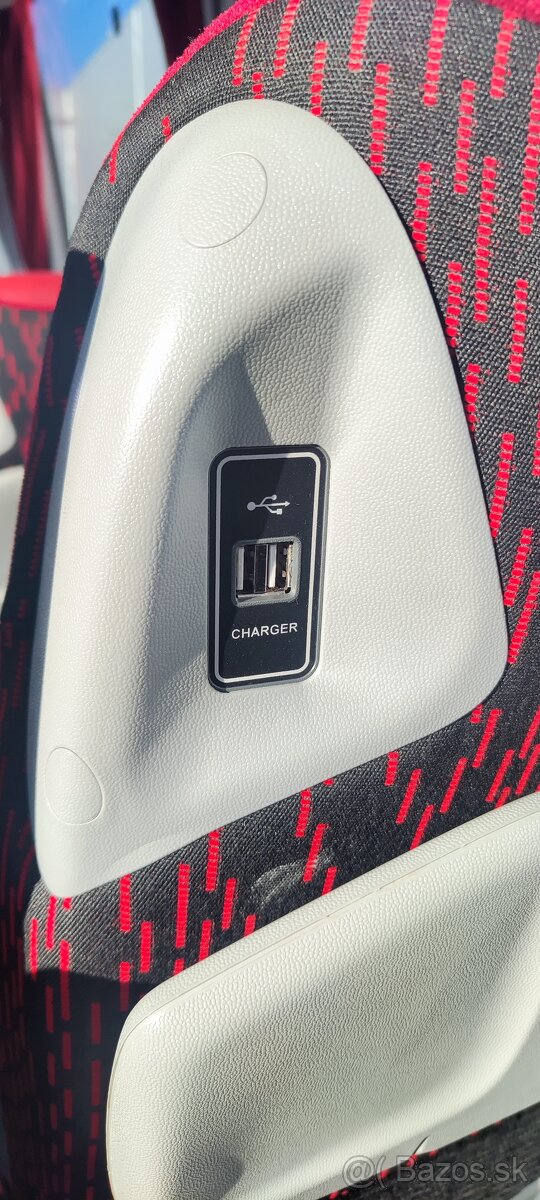 Setra S515HD, registrácia 2020 - 13