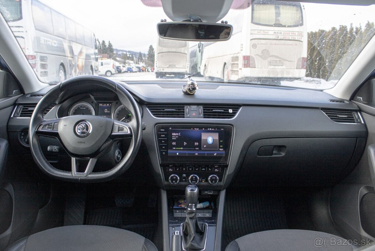 Škoda Octavia Combi 2.0 TDI Style. - 13