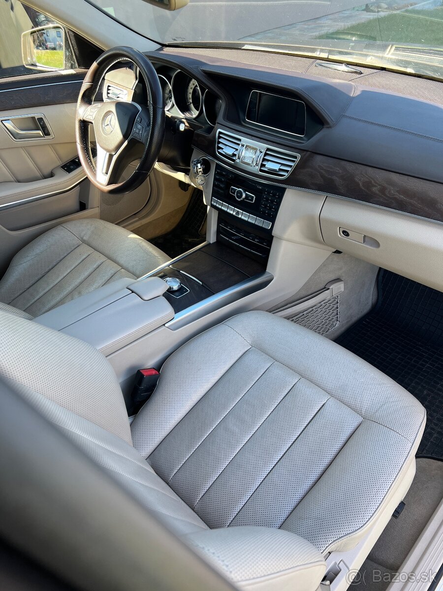 Mercedes E350 4matic - 13