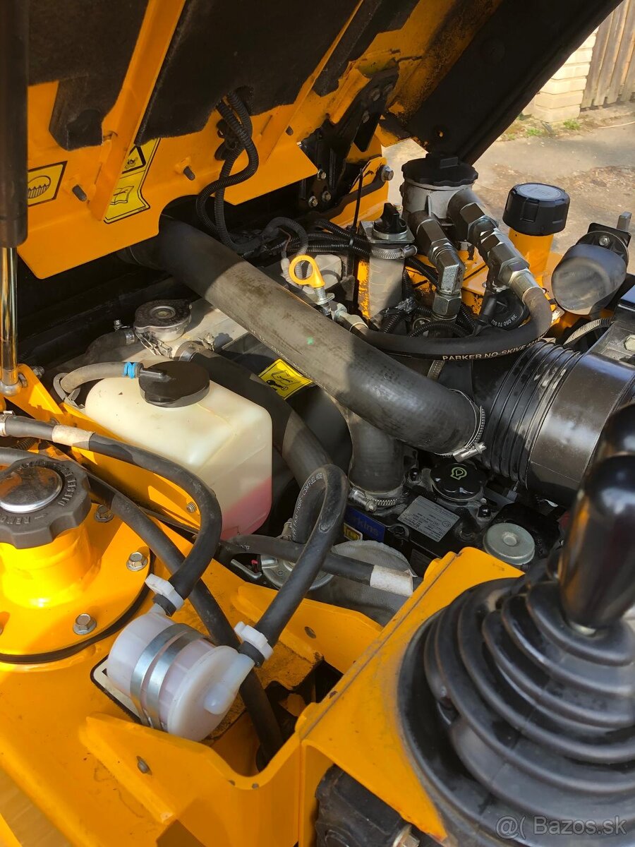 Prodám Kolový dumper JCB 1T - 2S5 - 13