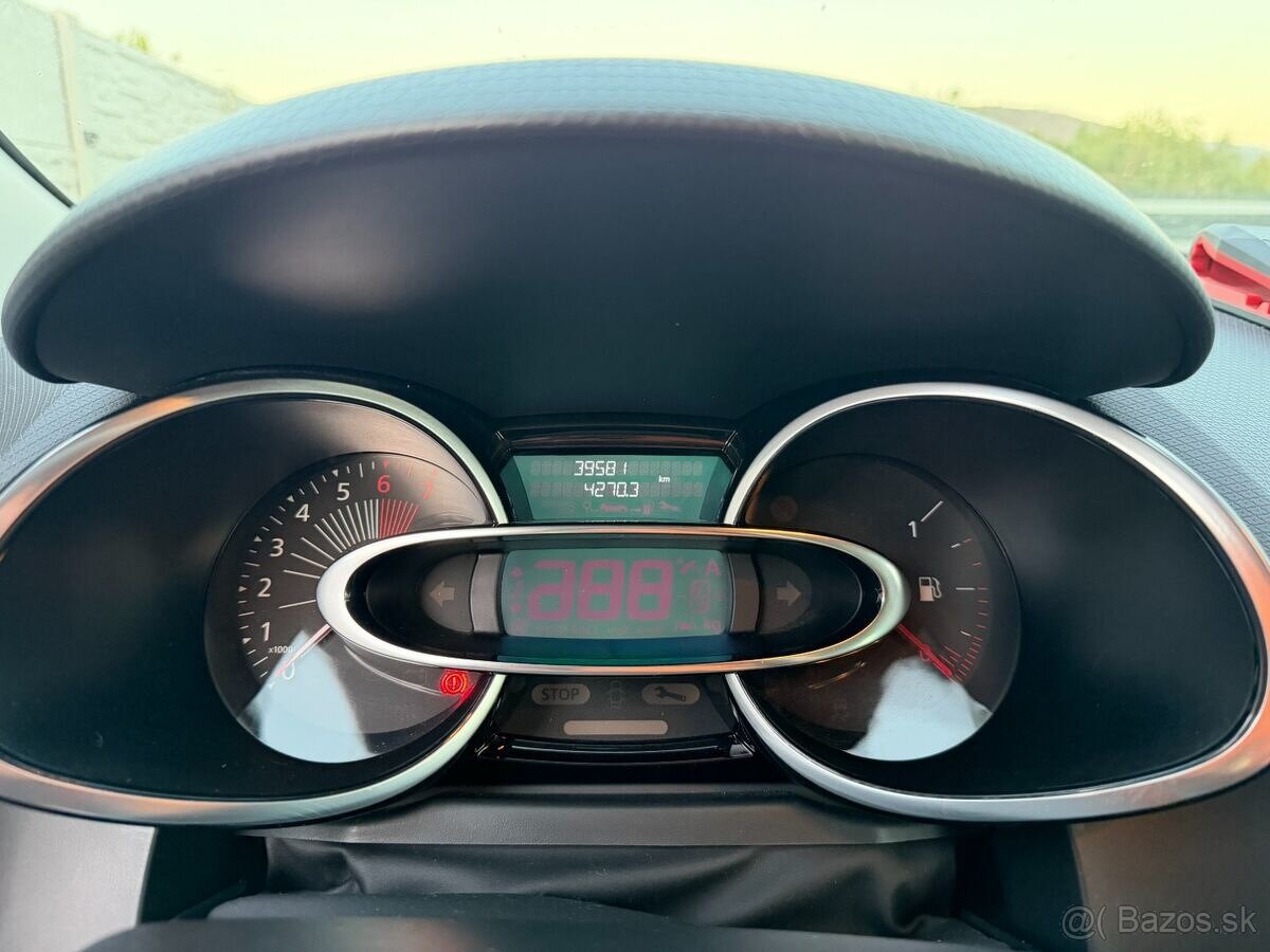 Renault Clio 1.2 16V Limited - 13