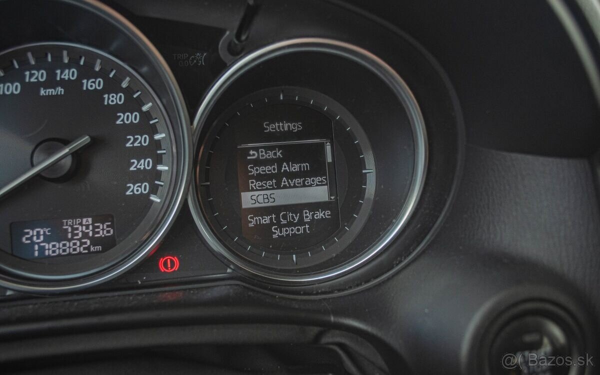Mazda CX-5 2.0 Skyactive-G 4x4 - 13