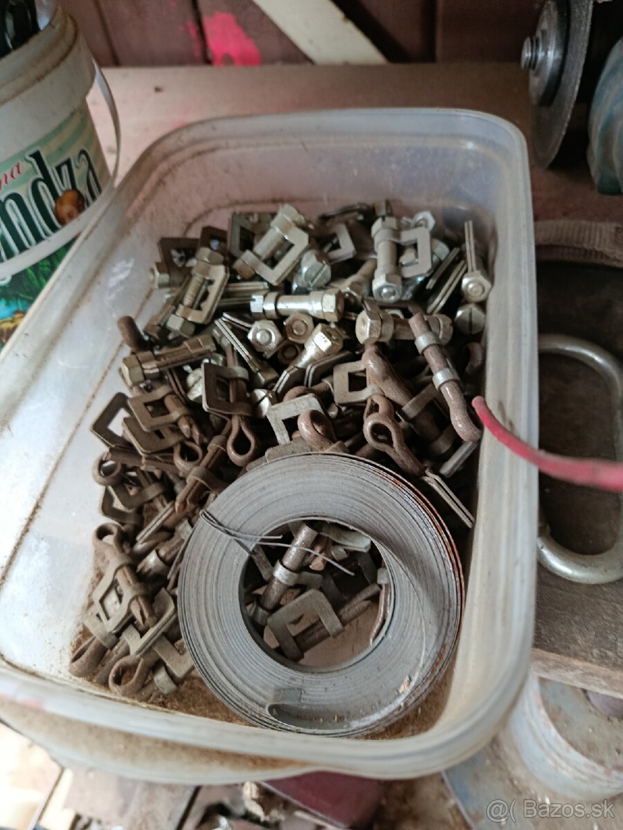 Skada 105,120 náhradné diely - 13
