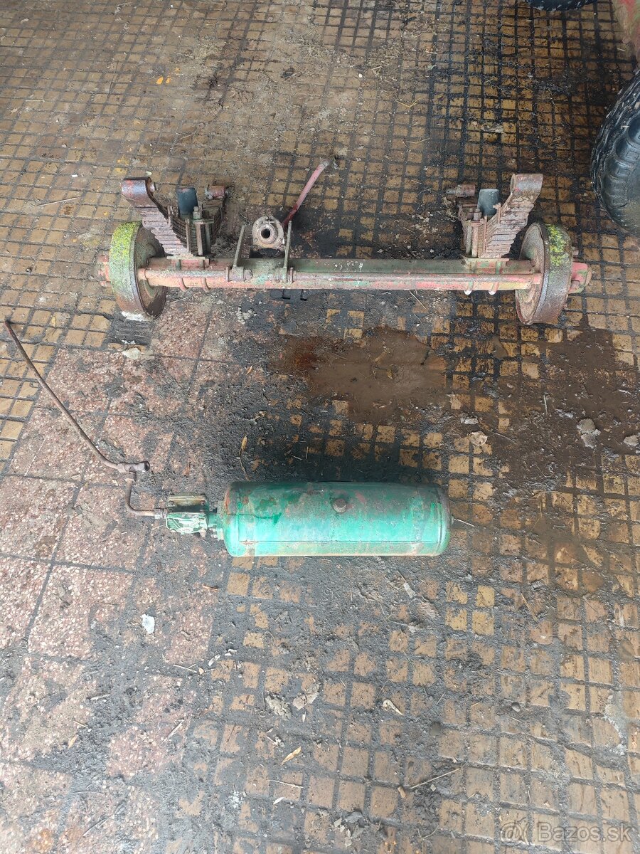 Nápravy na vlečku - 13