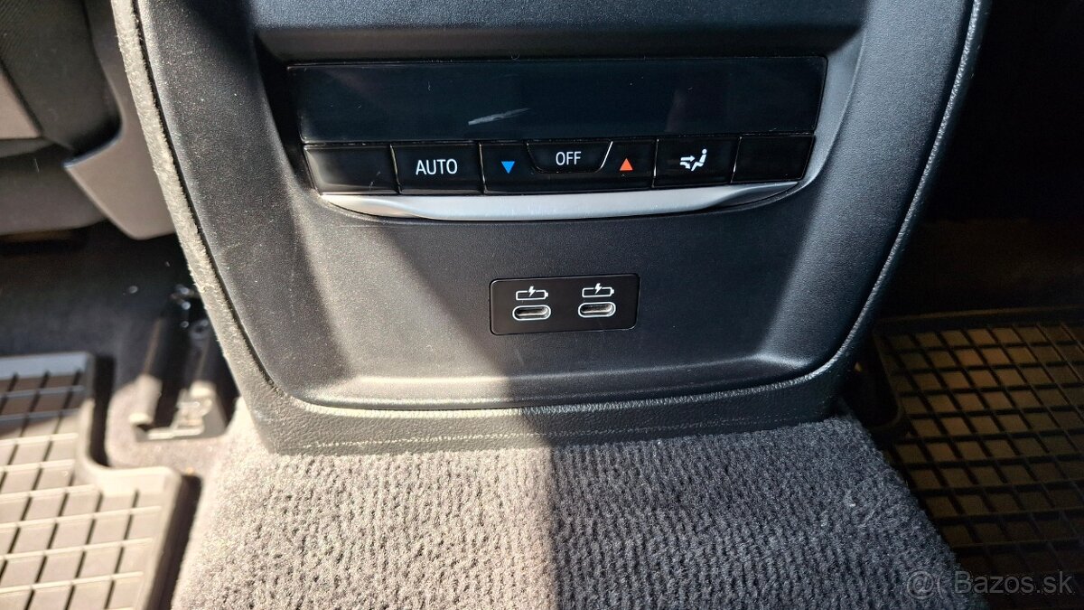 BMW Rad 3 Touring 318d mHEV A/T - 13