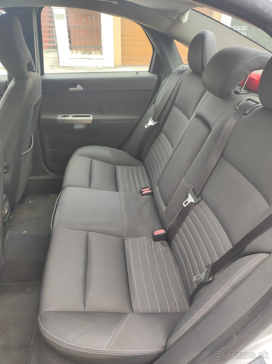 Volvo s40 2.0L diesel - 13