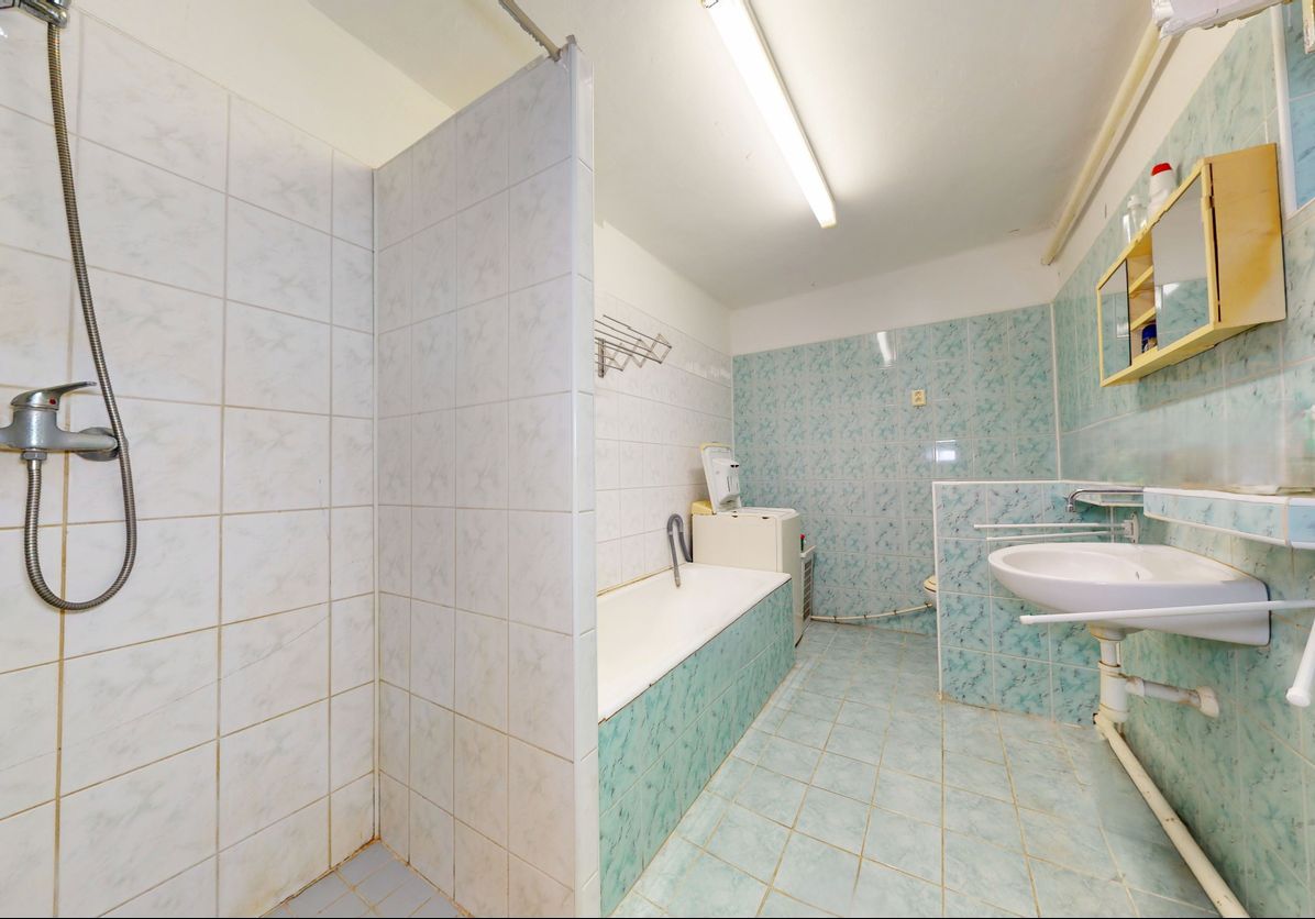 Ponúkame Vám na predaj 4 izbový rodinný dom v obci Trnávka, - 13