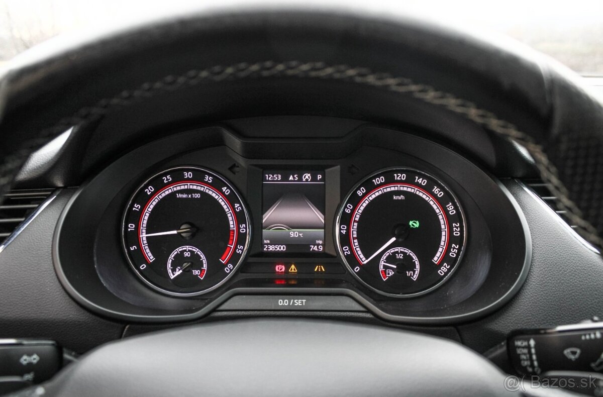 Škoda Octavia Combi 2.0 TDI DSG - 13