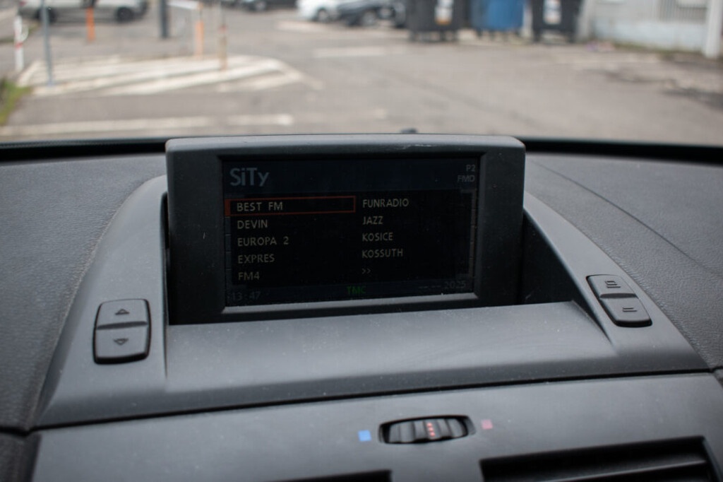 BMW X3 xDrive 2.0d A/T - 13