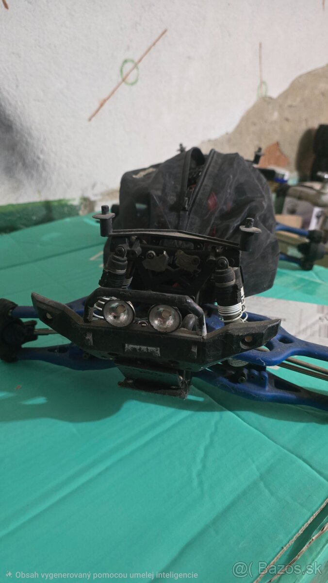 Rc Traxxas EMAXX - 13