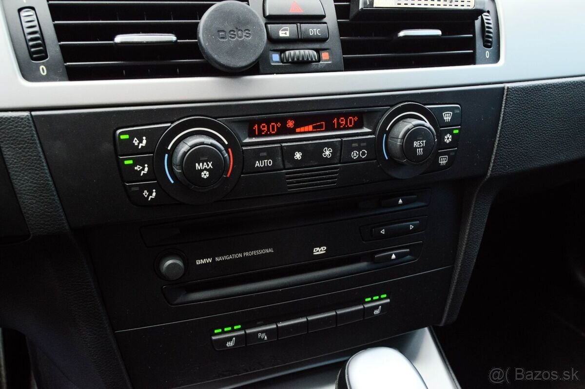 BMW E90 Rad 3 325i A/T - 13