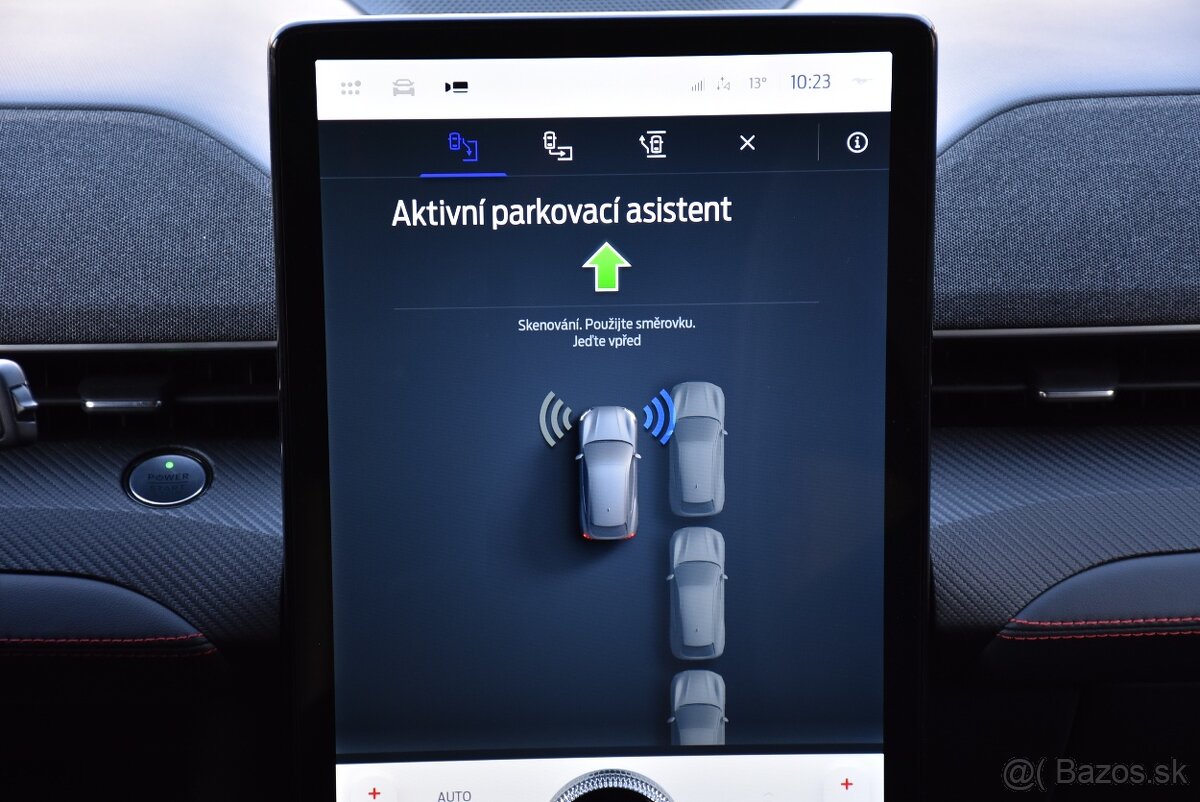 Ford Mustang Mach-E 98,7 kWh EXTENDED_RANGE 371 KONÍ 4X4 DPH - 13