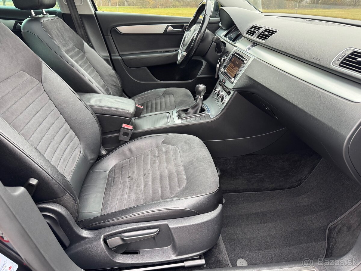 Volkswagen Passat Variant 2.0 TDI CR HIGHLINE - 13