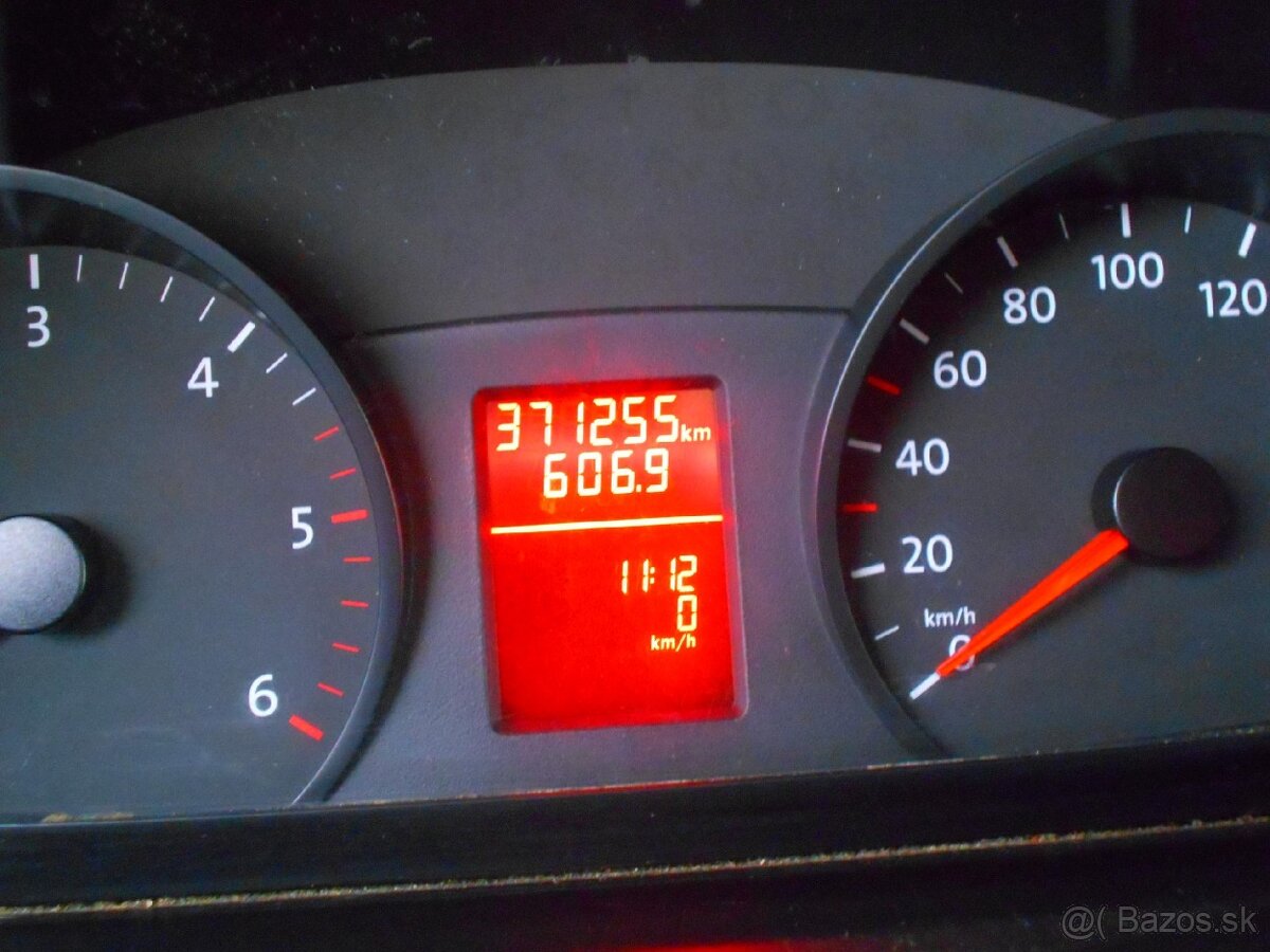 Volkswagen Crafter - 13