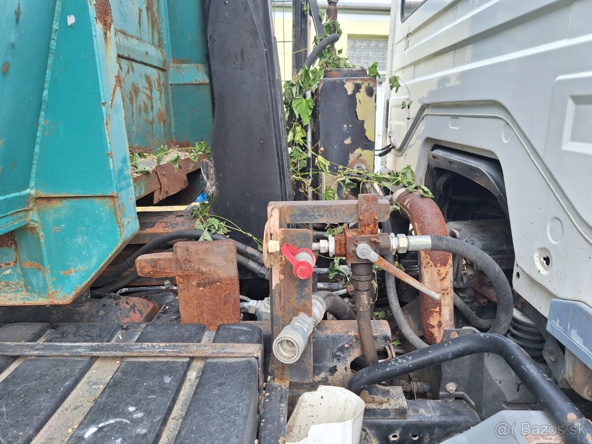MB ATEGO 2528 6X2 - 13