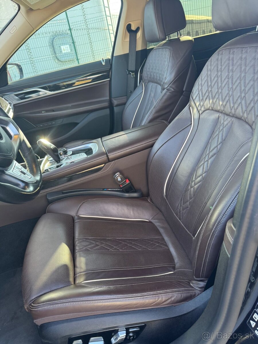 BMW Rad 7 (G11/G12) 740d xDrive 340HP, DPH | TOP STAV | - 13
