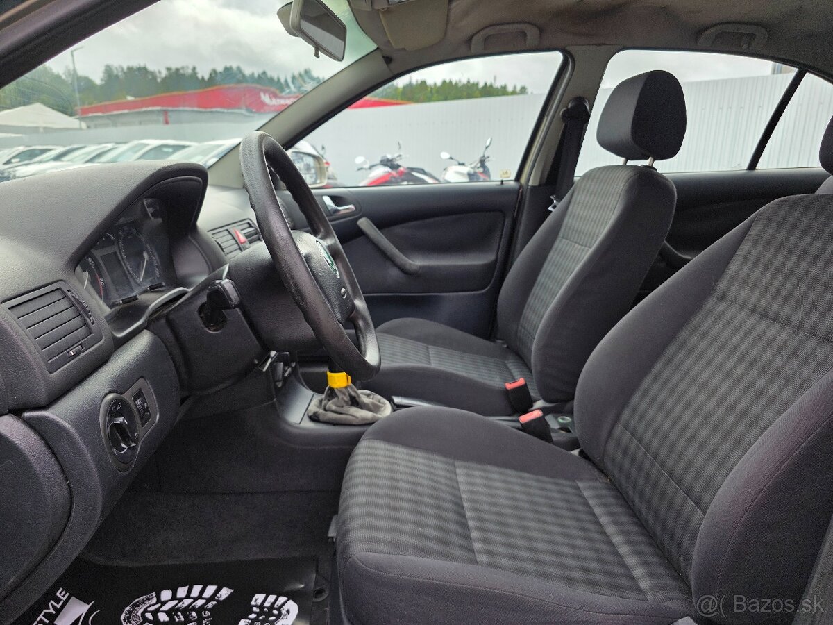 Škoda Octavia 1.6 Elegance - 13