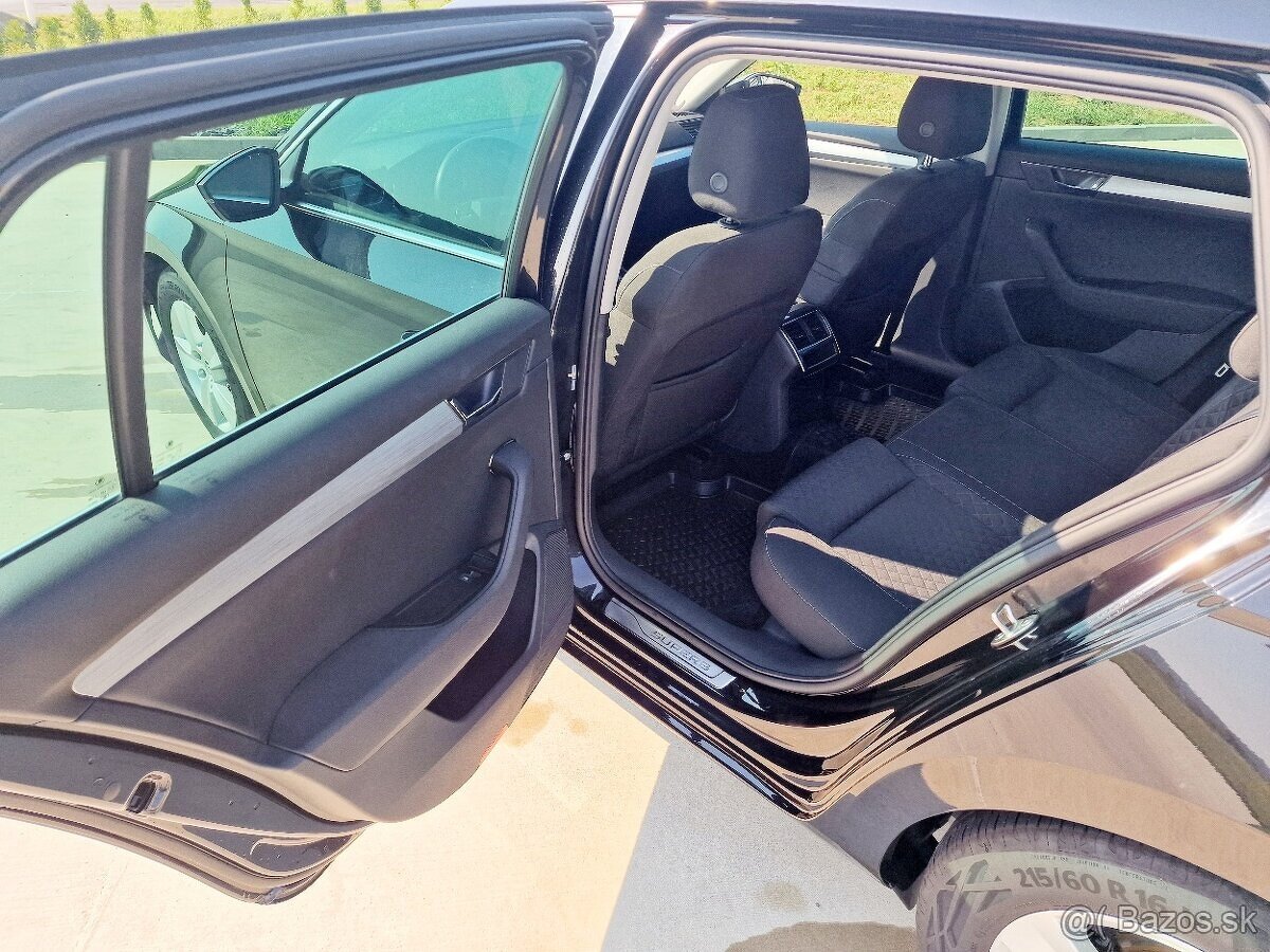 Škoda Superb Combi 2.0 TDI SCR Ambition DSG - 13
