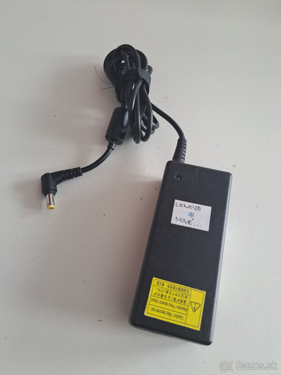 Zdroje adaptéry na notebooky jeden kus 10€ - 13