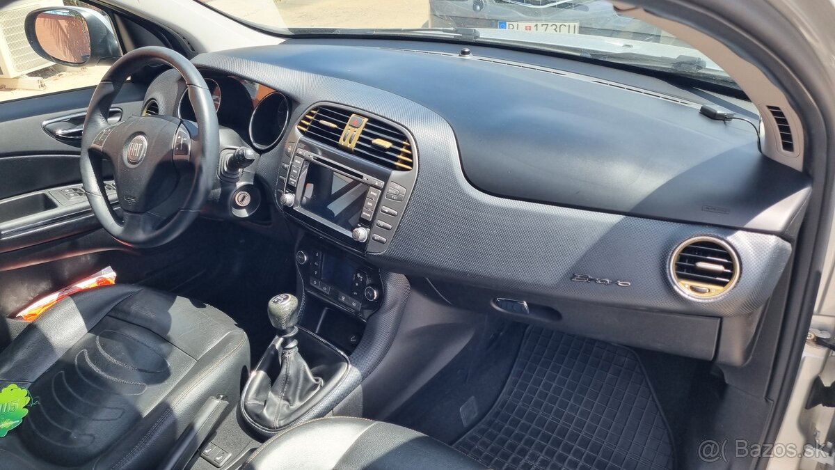 Fiat Bravo 1.9 JTD 88KW M6 - 13