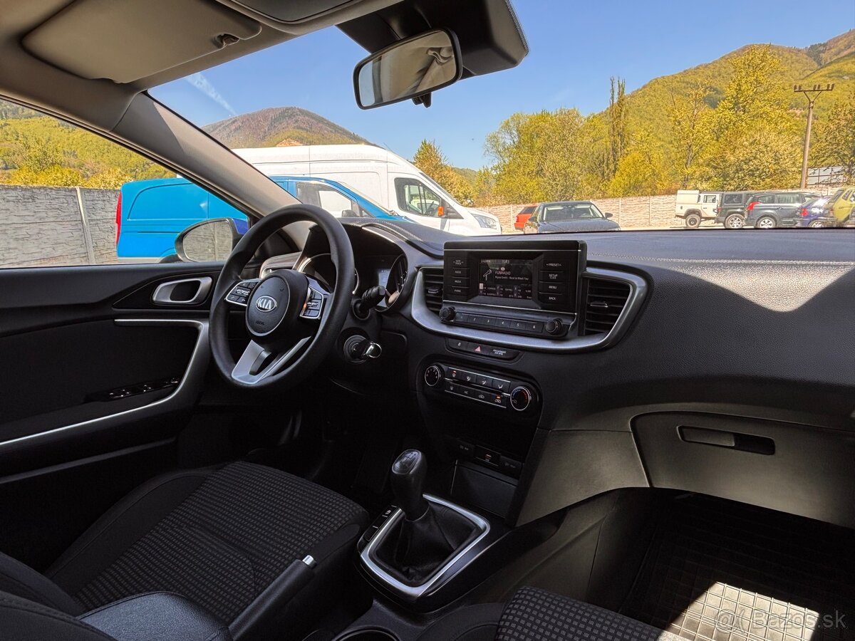 KIA Ceed 1.0 T-GDi - 13