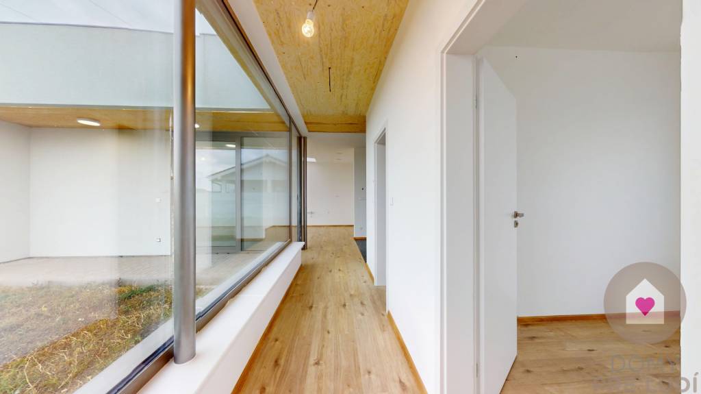 KOSTOLIŠTE - Skolaudovaná novostavba V ŠTANDARDE s hliníkový - 13