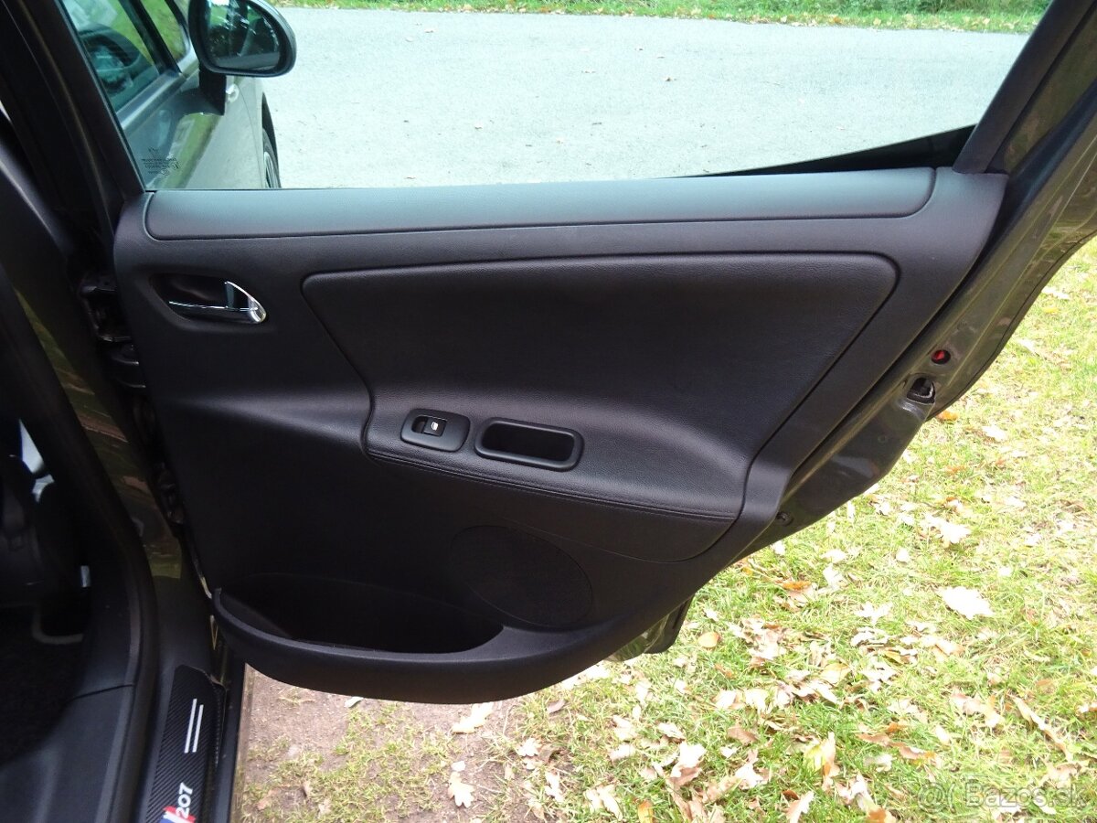 Peugeot 207 SW 1,6i 88kW Automat, Rezervováno - 13