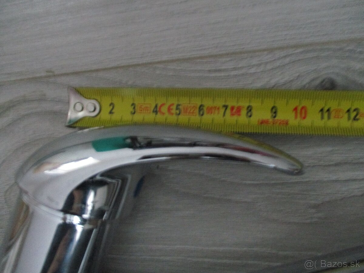 kuchynskú pákovú vodovodnú batériu a s dvomi batériovými pre - 13