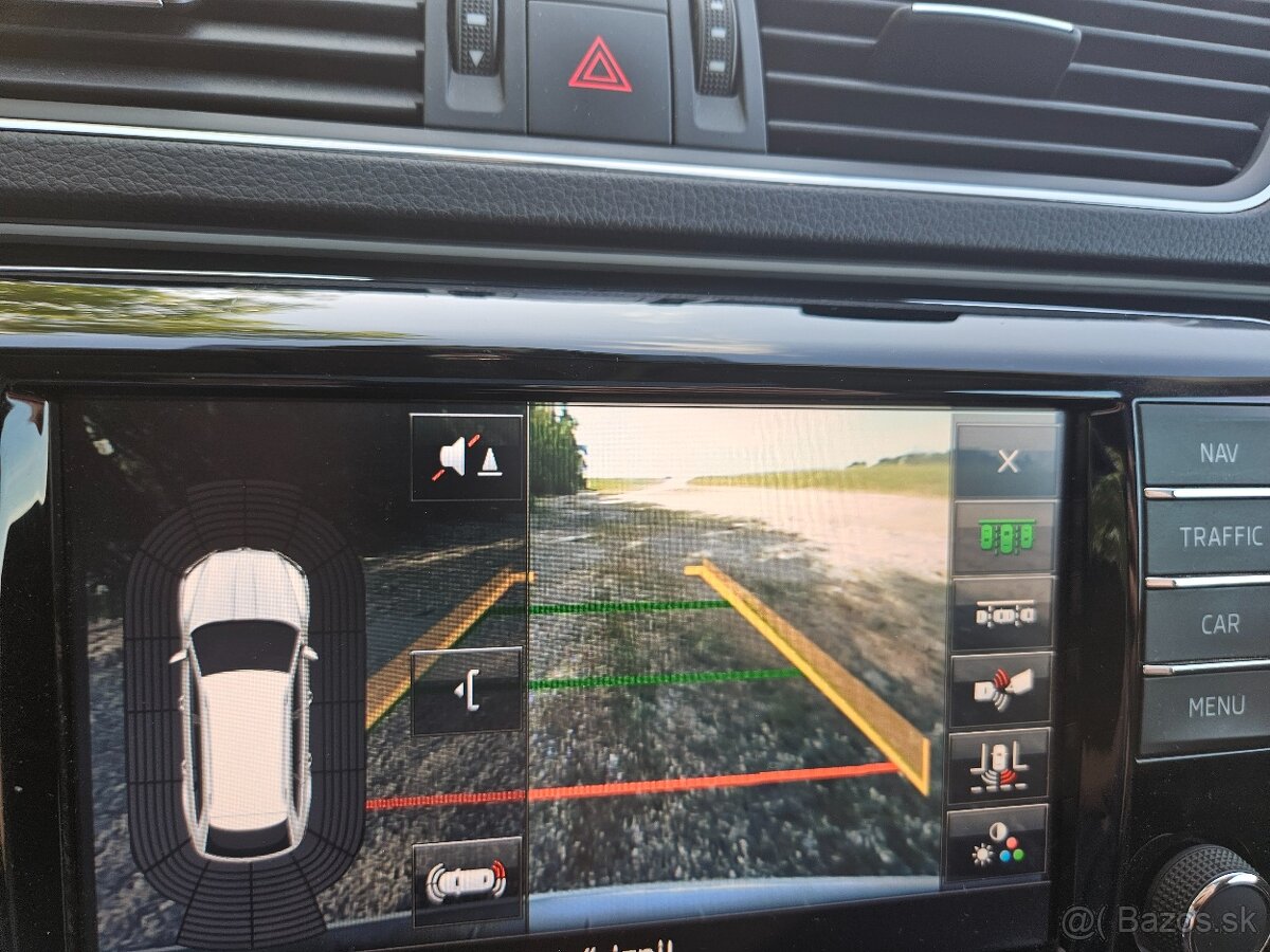 Skoda Superb Combi L&K 4x4 2.0tdi - 13