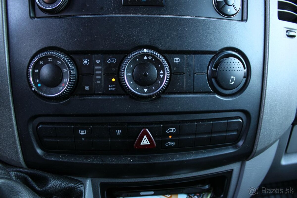 Volkswagen Crafter 2.5 TDI 9MIEST - 13