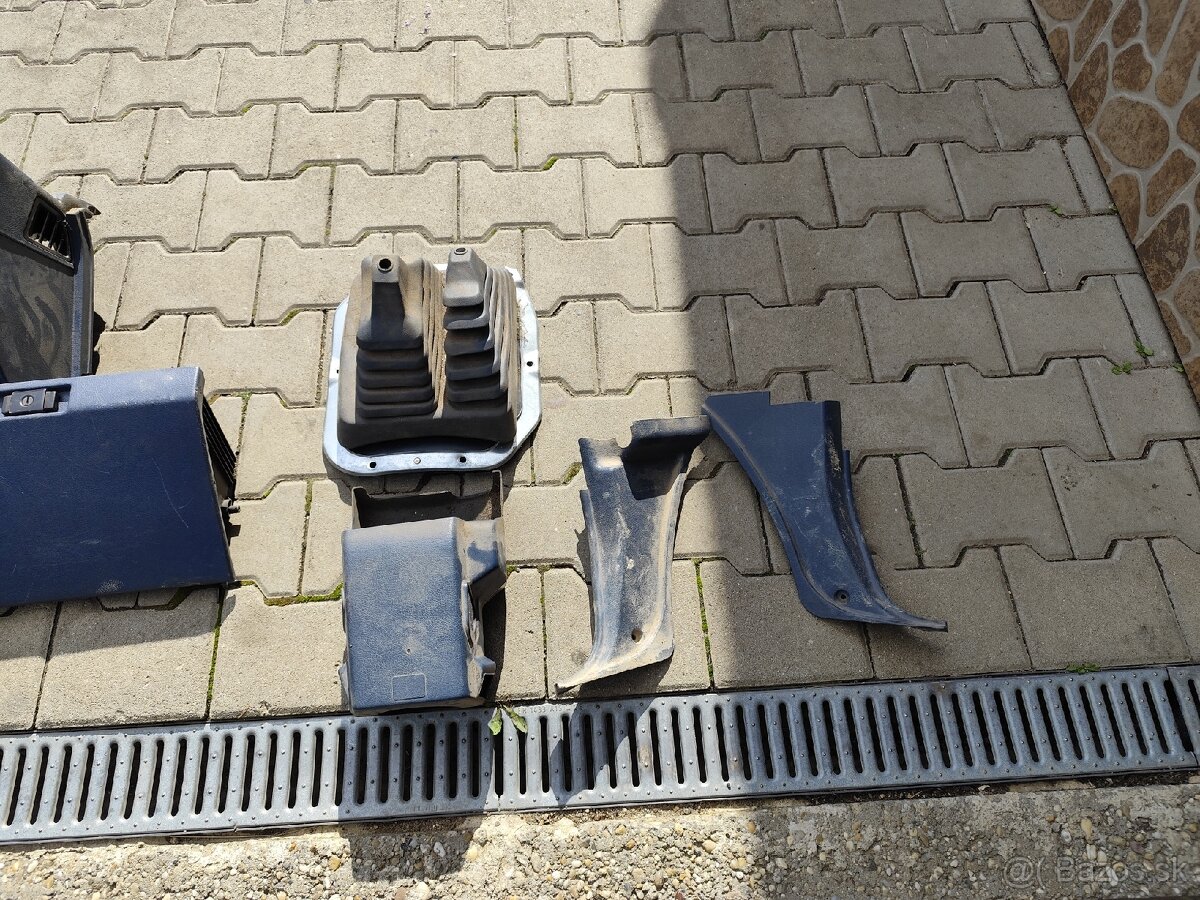 Diely Nissan Terrano 1, WD21 - 13