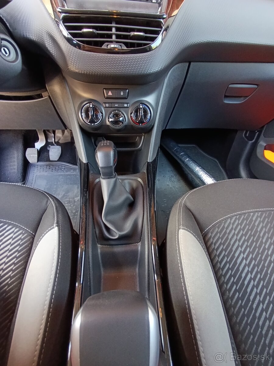 Peugeot 2008 1.2 VTi, 2014 - 13