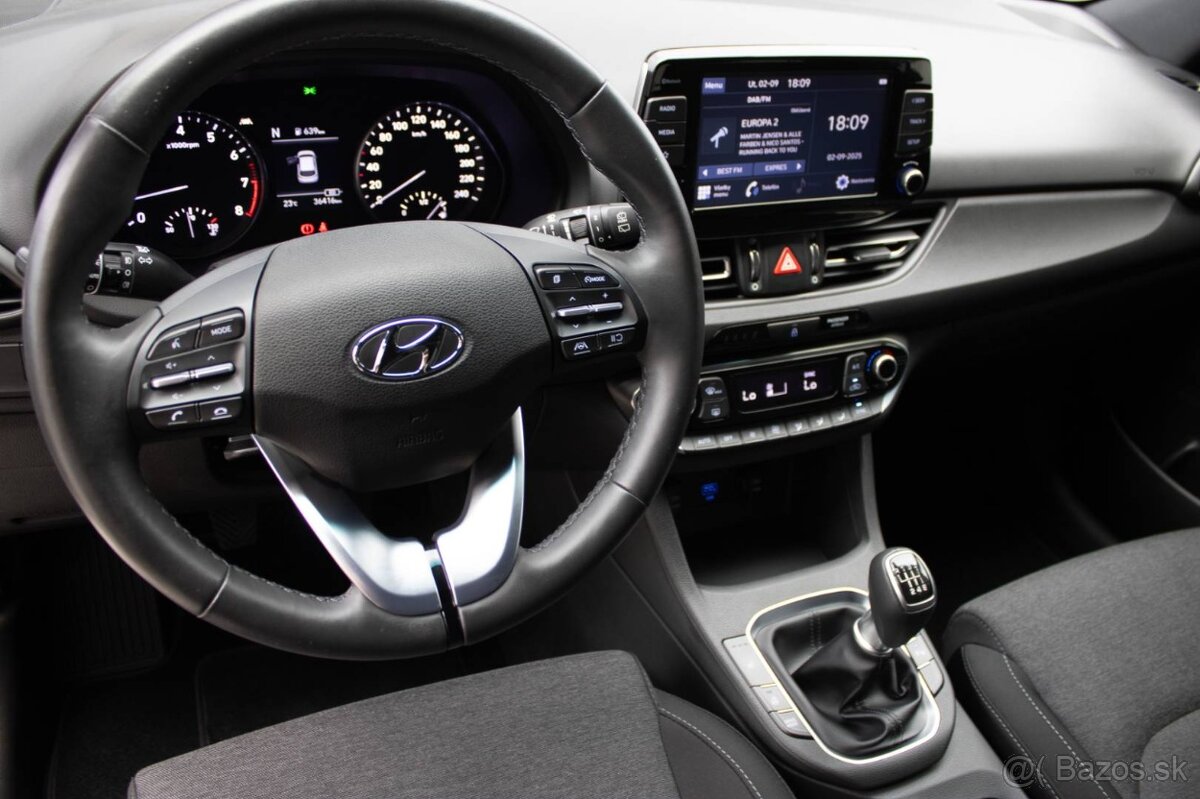 Hyundai i30 1.5 T-GDi mHEV iMT Play - 13