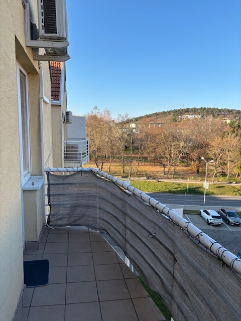 Prenájom 2 izbový byt Nitra Južná ul. - 13