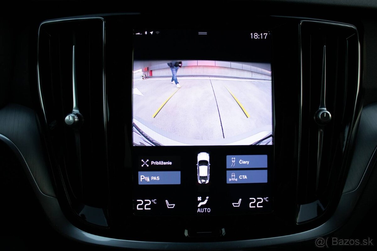 Volvo S60 B4 mHEV Plus Bright A/T, odpočet DPH - 13