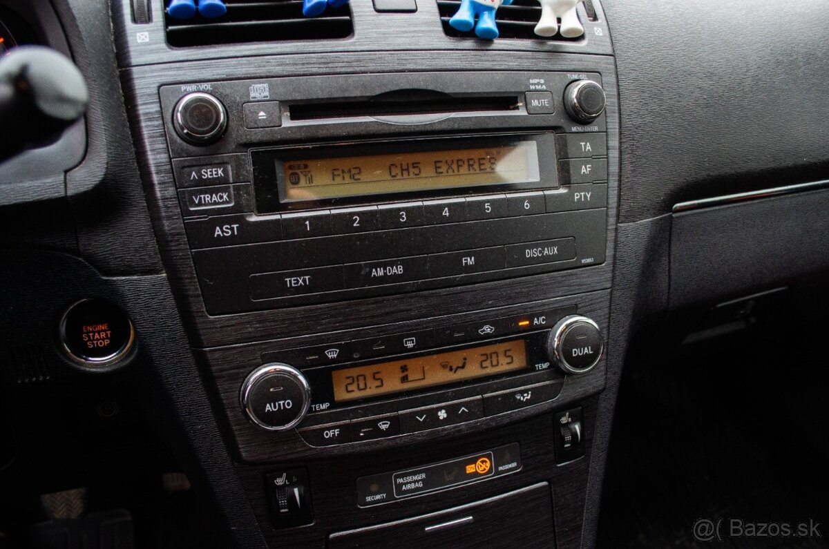 Toyota Avensis 2.0l D-4D - 13