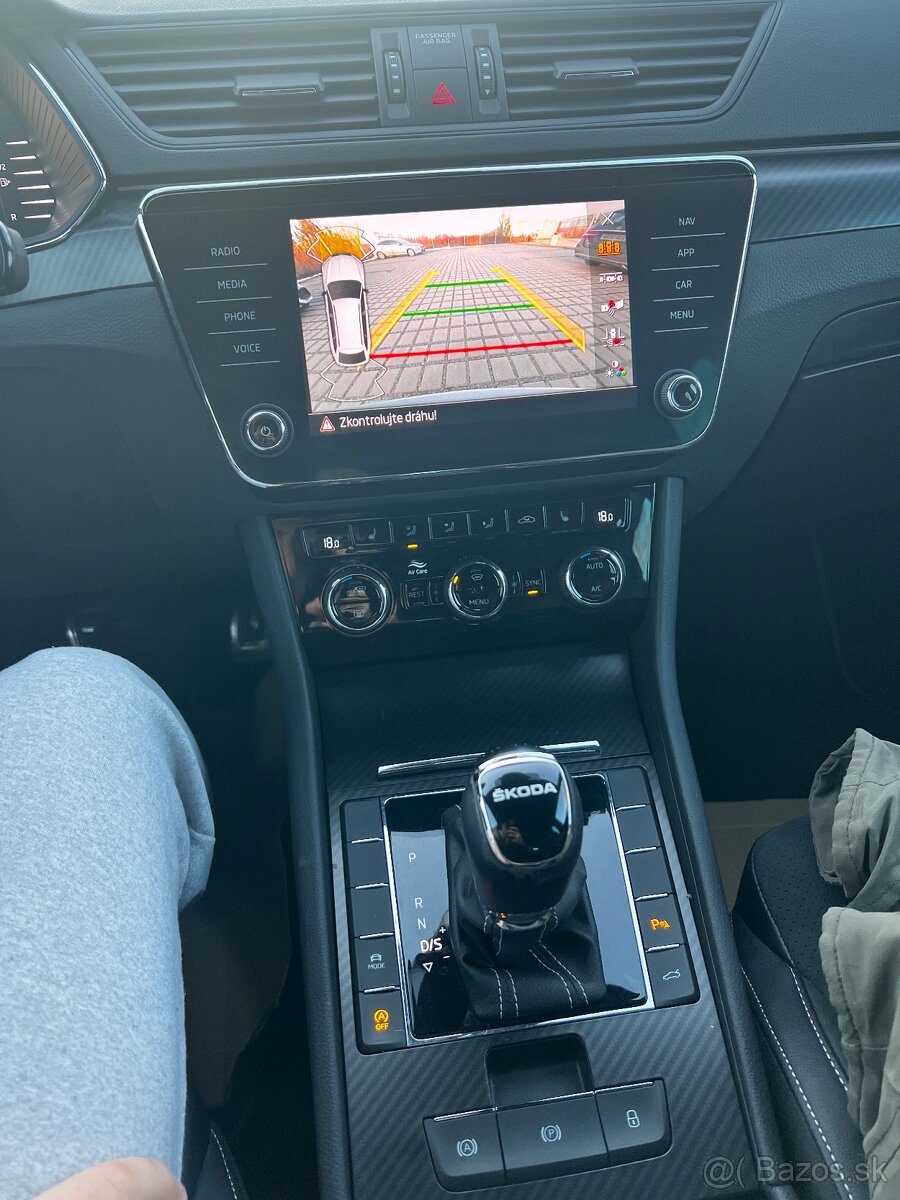 04/2024 62t.km Sportline 2.0 TDI - 13