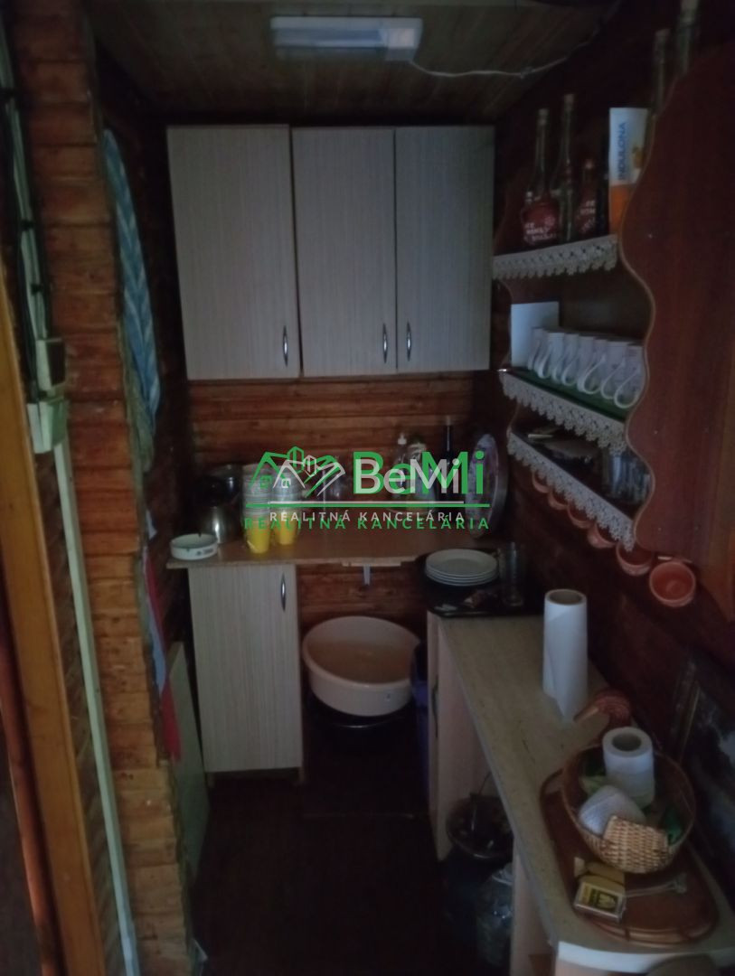 Chata na predaj v časti Mihaľov - 13