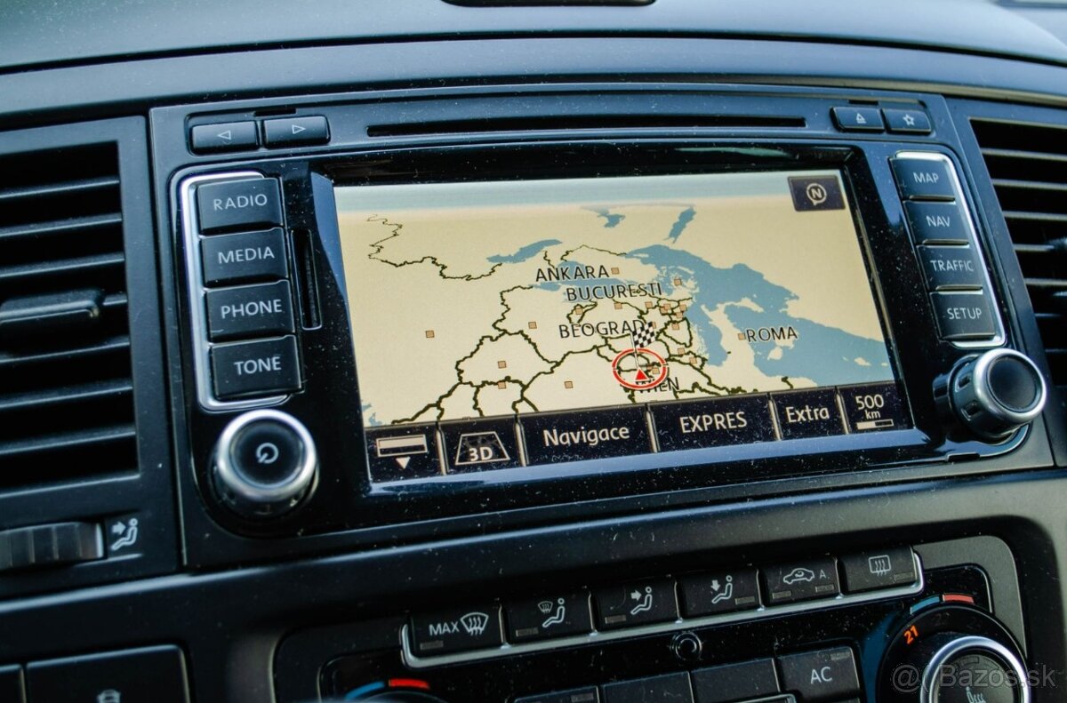 Volkswagen T5 Multivan 2.0 TDi DSG - 13