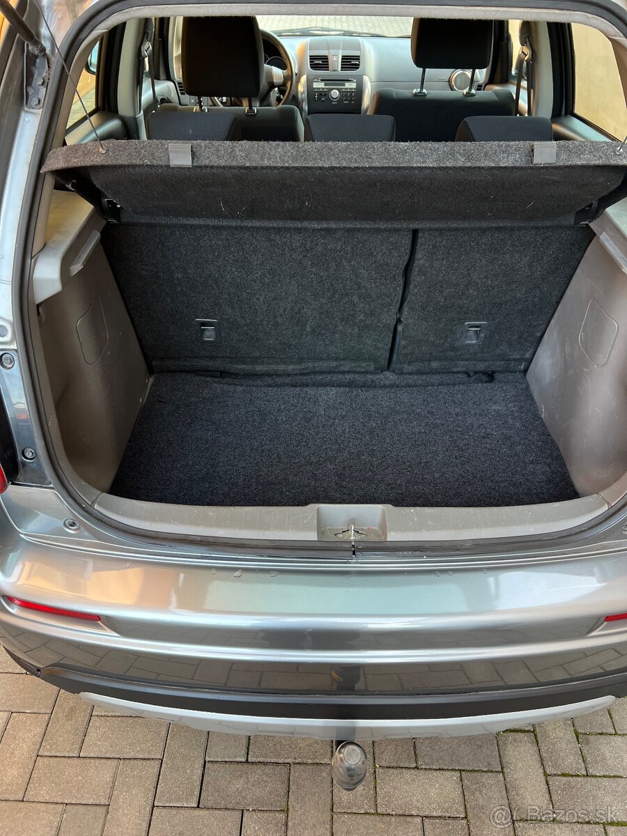 Suzuki Sx4 4x4 benzín kúpené-Sk original-km - 13