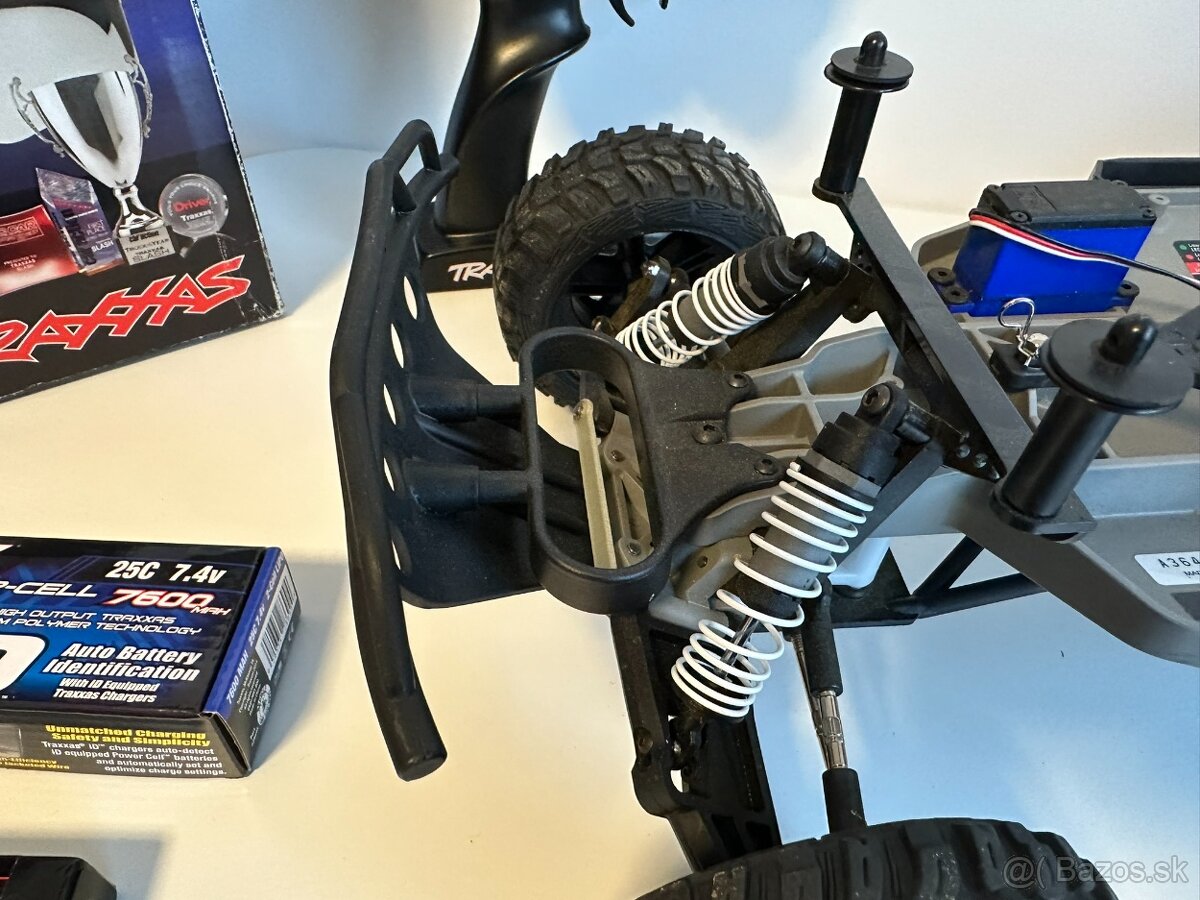 Traxxas Slash 1:10 RTR 2WD - 13