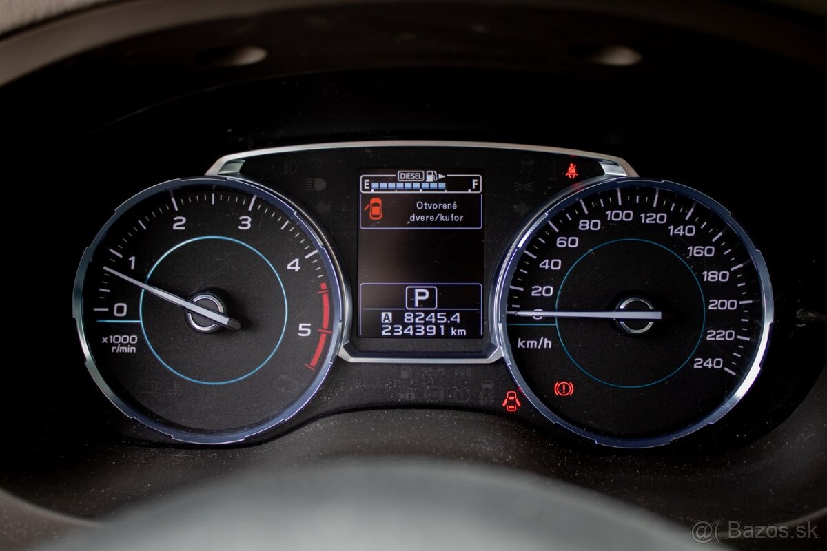 Subaru Forester 2.0 D.S CVT 108kW - 13