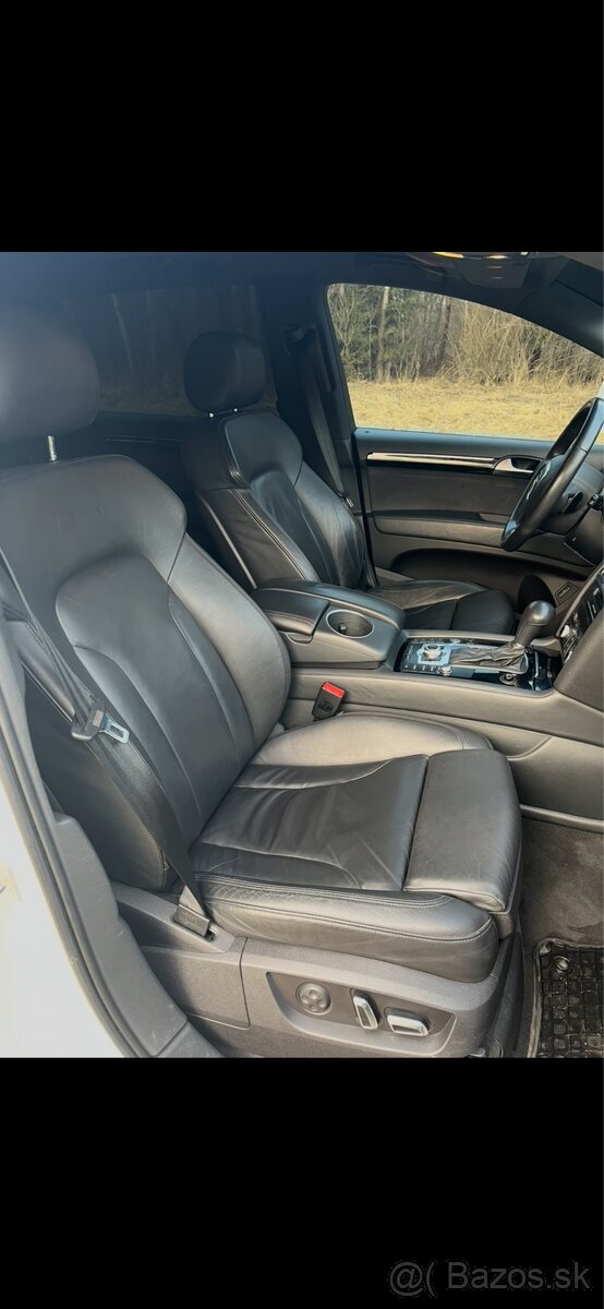 Audi Q7 4.2 TDI - 13