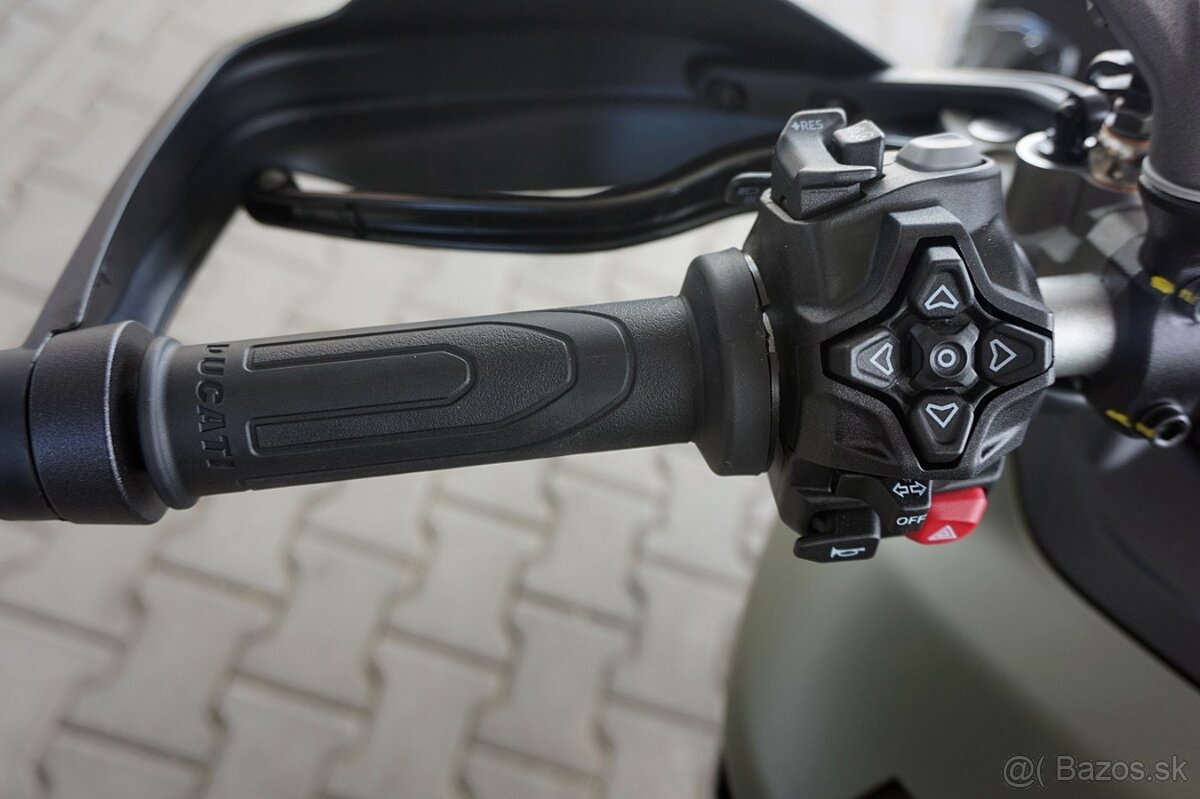 Ducati Multistrada V2S Storm Green - 13