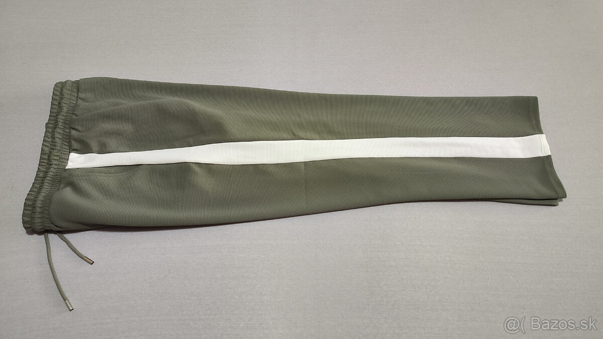 Pánske voľnočasové nohavice olivovo zelené - 13