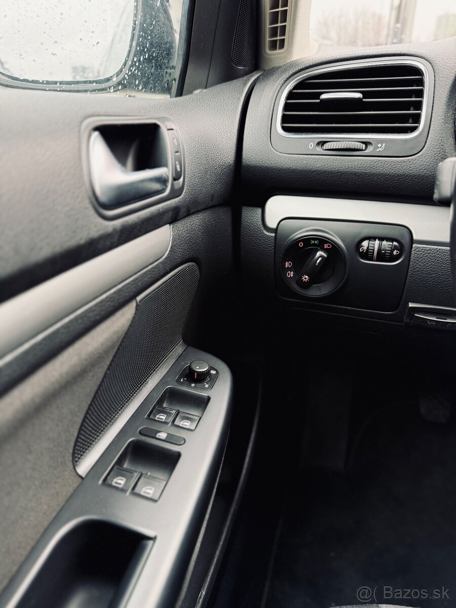 Volkswagen Golf VI 1.6 Variant / TDI 77 kW - 13